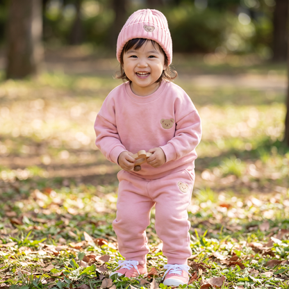 刺繍入りくま柄スウェットシャツとお揃いのスウェットパンツのベビー服セット
